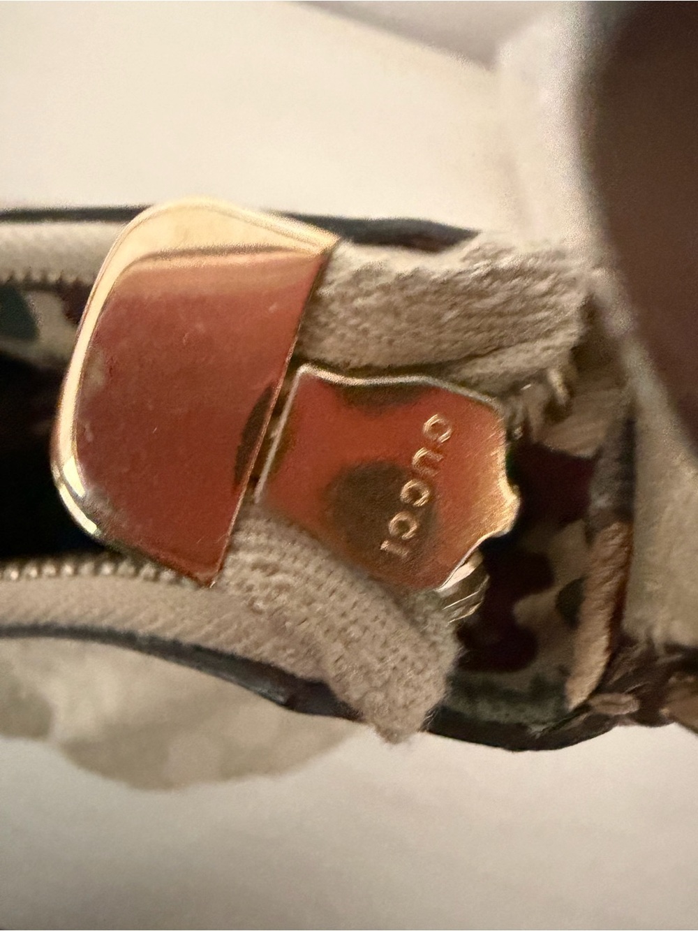 Gucci Beige Monogram Hobo Shoulder Bag with Gold D-Ring - Picture 11 of 13